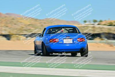 media/Dec-13-2025-Extreme Speed (Sat) [[d129ecb0b9]]/Beginner/Session 2 (Turn 4)/